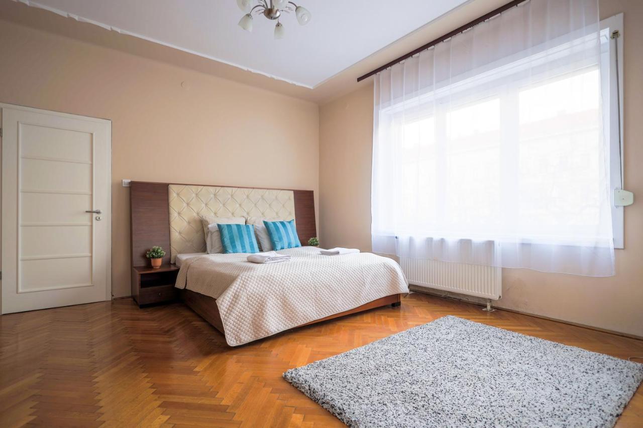 Downtown Vintage Home By Bella Boedapest Buitenkant foto